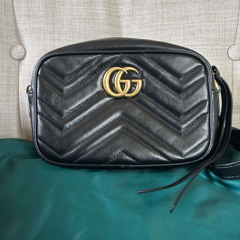 SOLD - Gucci Marmont Mini Bag -m